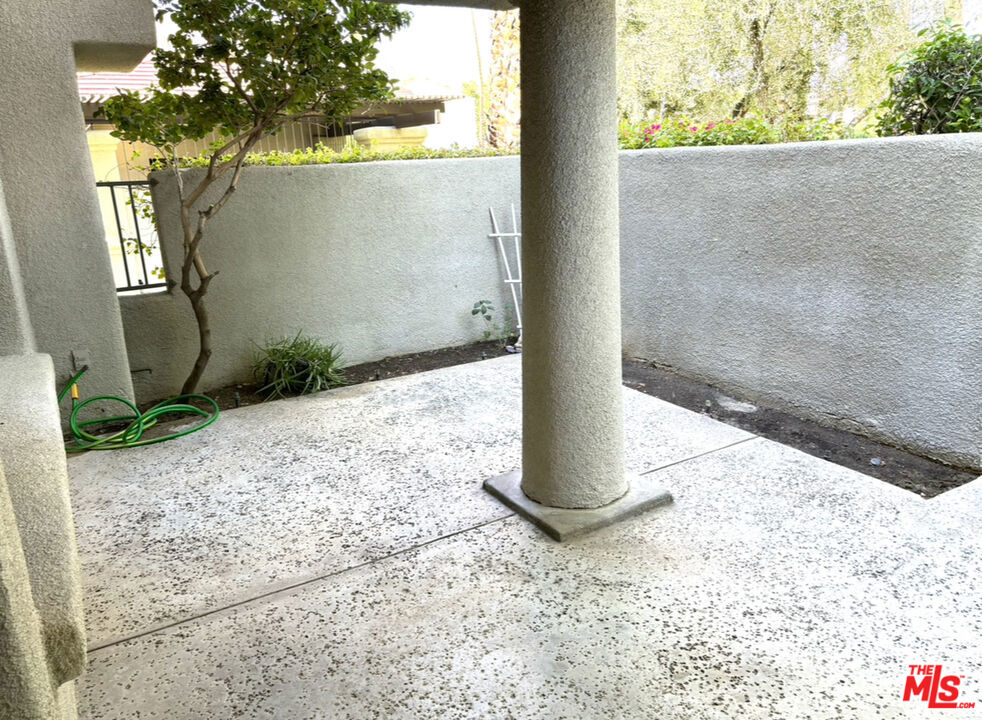 Casa Verde - Residential Lease