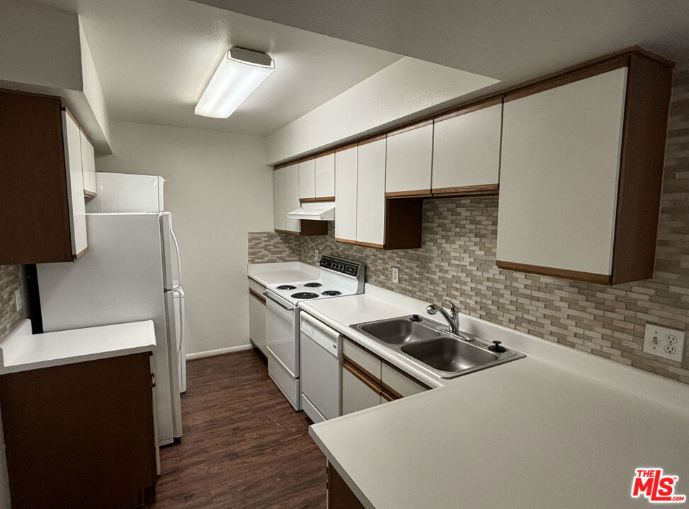 Casa Verde - Residential Lease