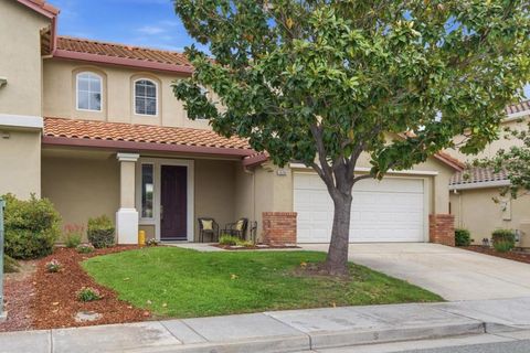 Photo of 16260 San Ramon Drive, Morgan Hill, CA 95037 (MLS # ML82044030)