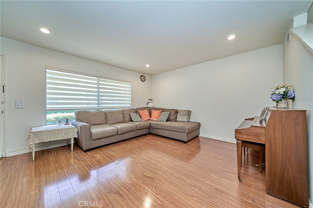 12464 Fallcreek Lane