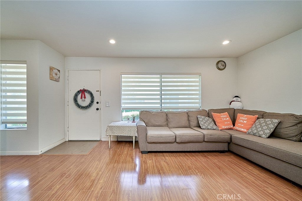 12464 Fallcreek Lane