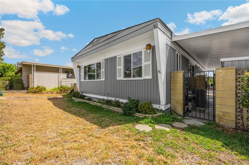 16943 S Lake Forest 95
