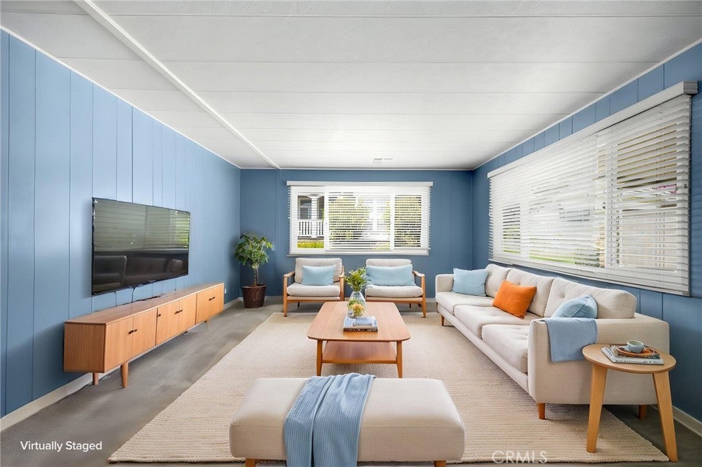 16943 S Lake Forest 95
