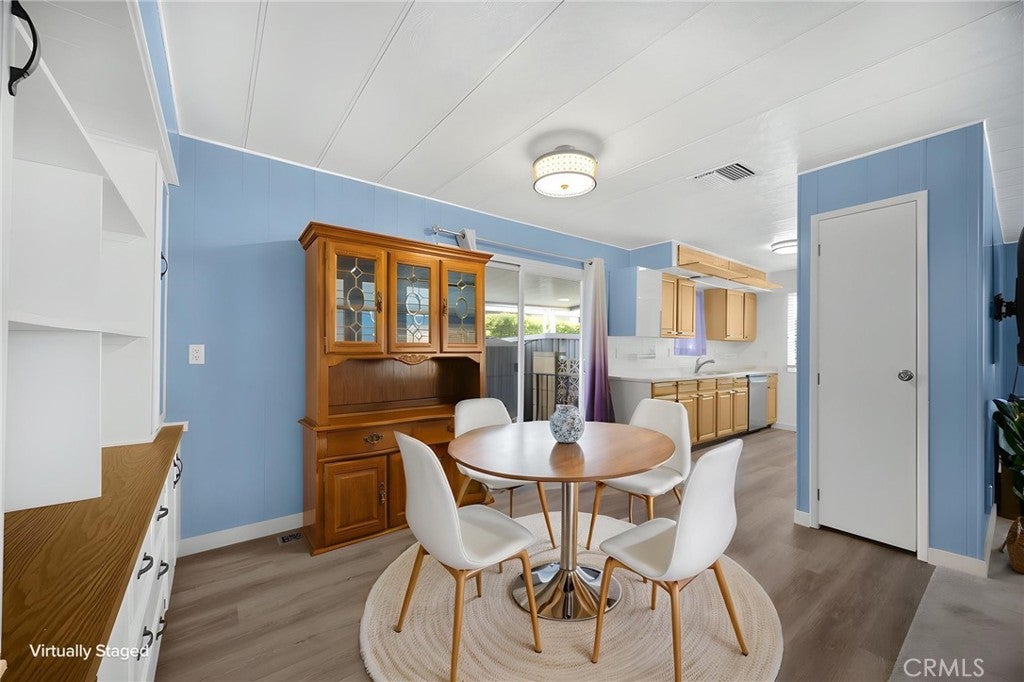 16943 S Lake Forest 95