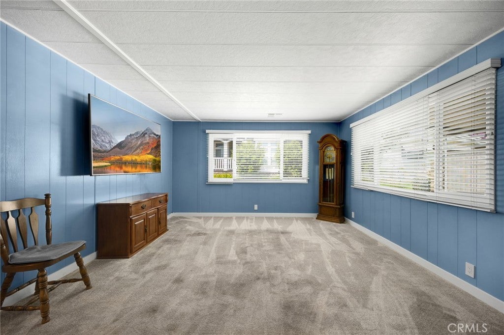 16943 S Lake Forest 95