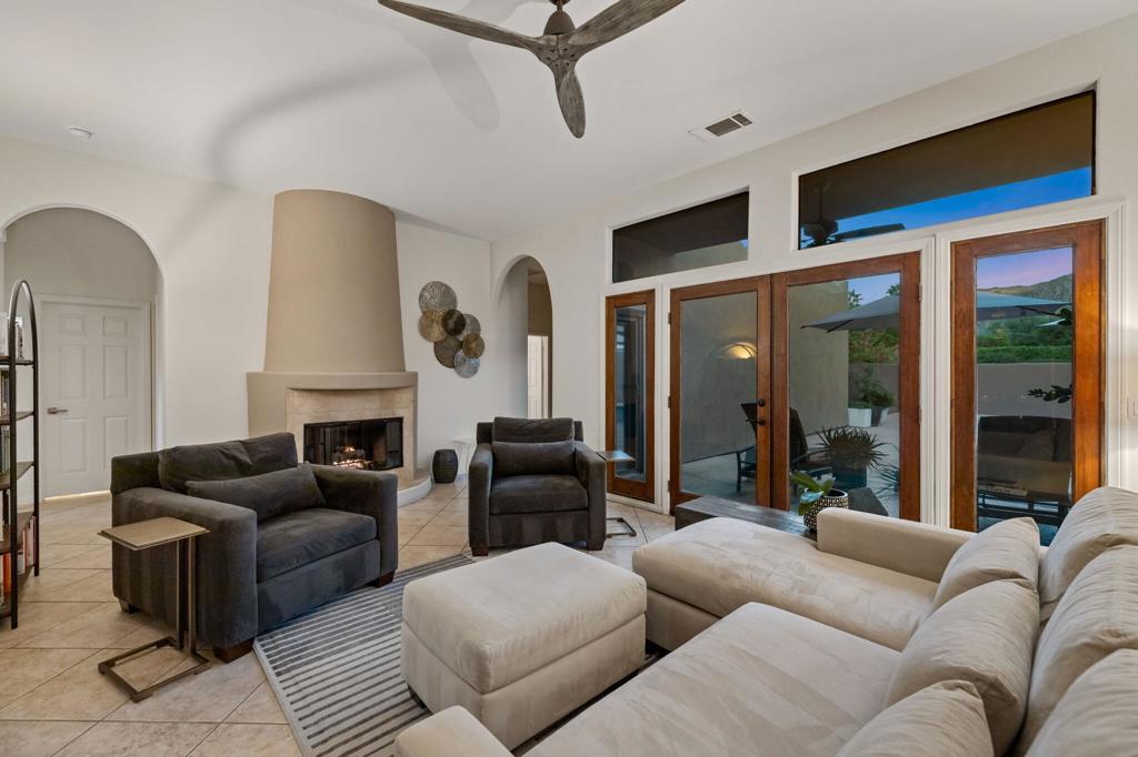 La Quinta Cove - Residential