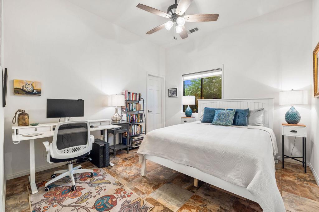 La Quinta Cove - Residential