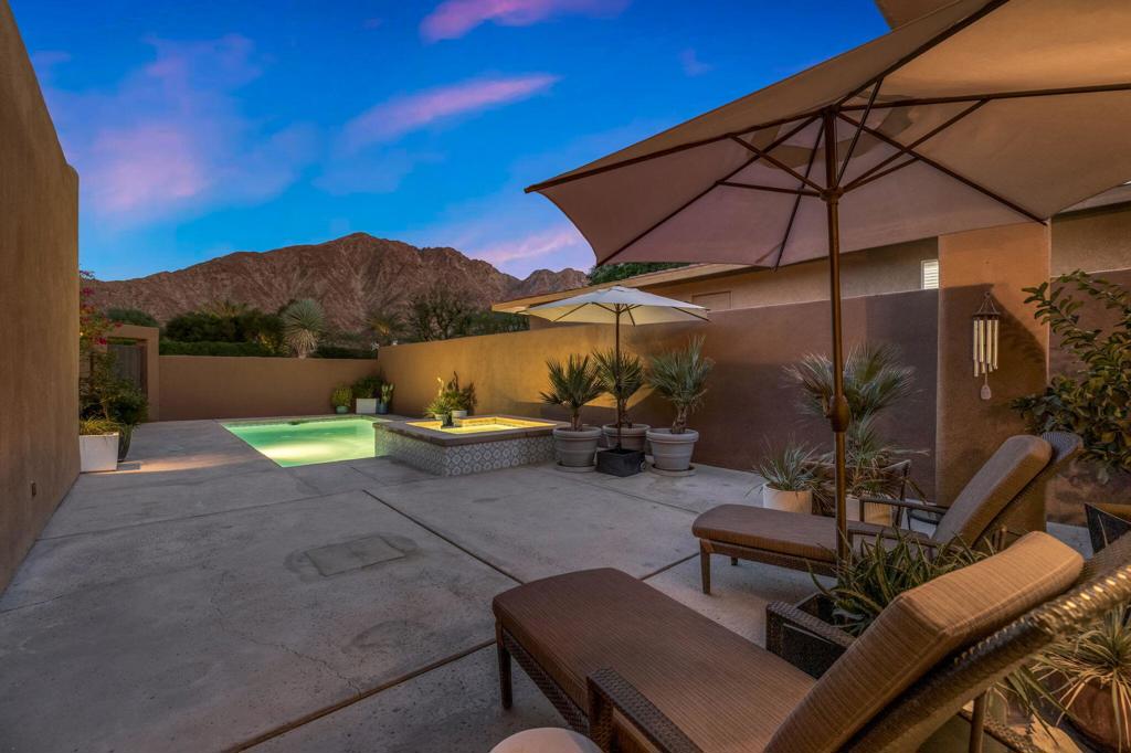 La Quinta Cove - Residential