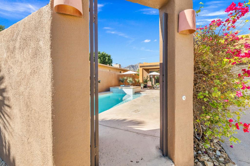 La Quinta Cove - Residential