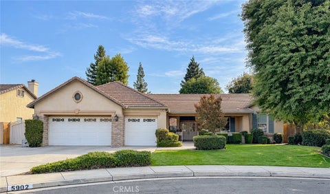 Photo of 5902 Lake Havasu Court, Bakersfield, CA 93312 (MLS # NS26234295)