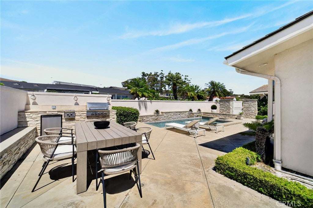 4807 Surrey Drive, Corona Del Mar CA 92625 - Photo 51