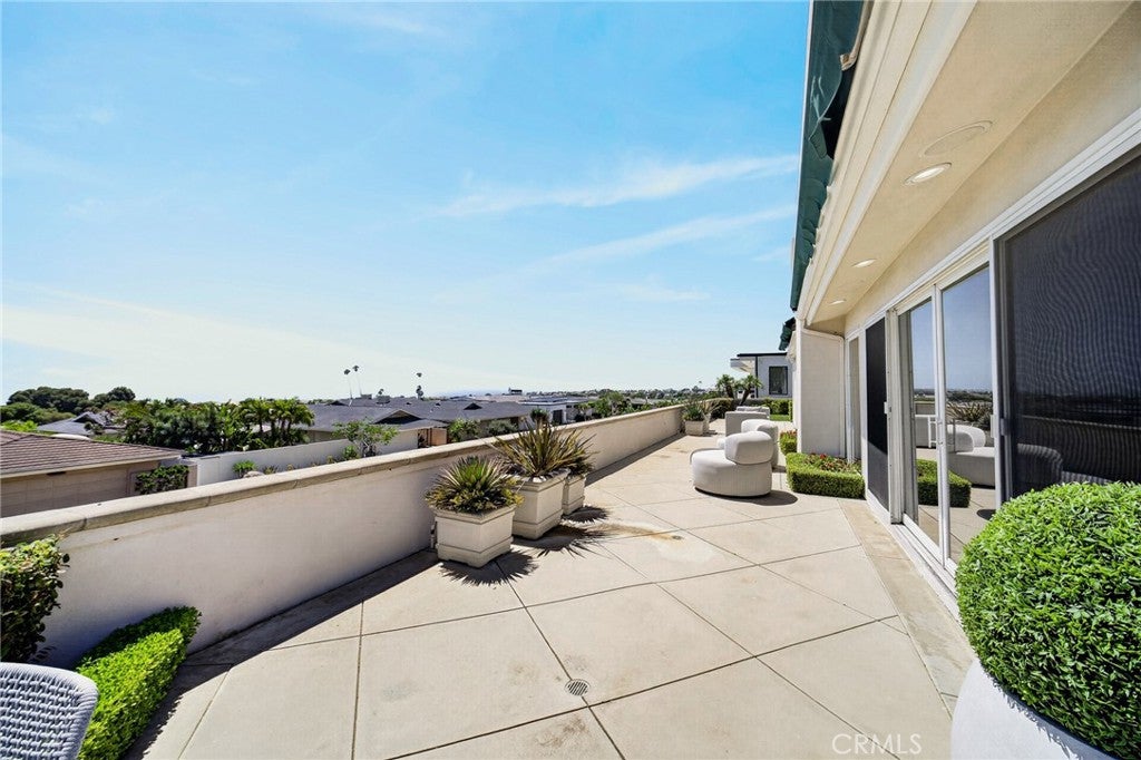 4807 Surrey Drive, Corona Del Mar CA 92625 - Photo 43