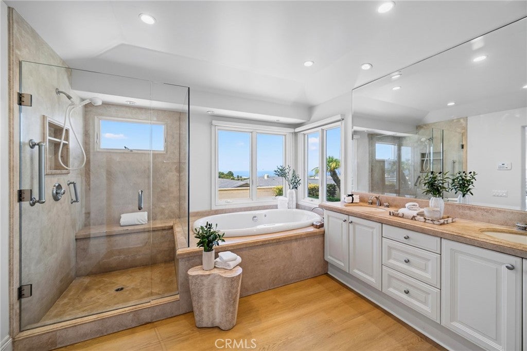 4807 Surrey Drive, Corona Del Mar CA 92625 - Photo 35
