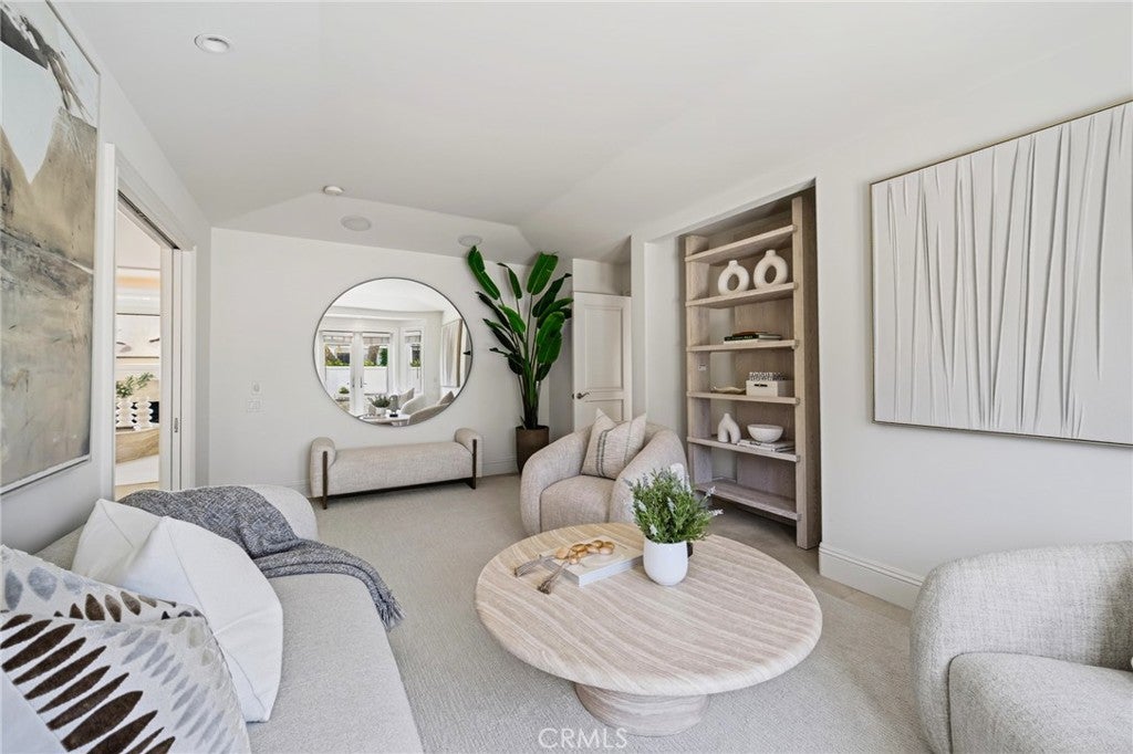 4807 Surrey Drive, Corona Del Mar CA 92625 - Photo 22