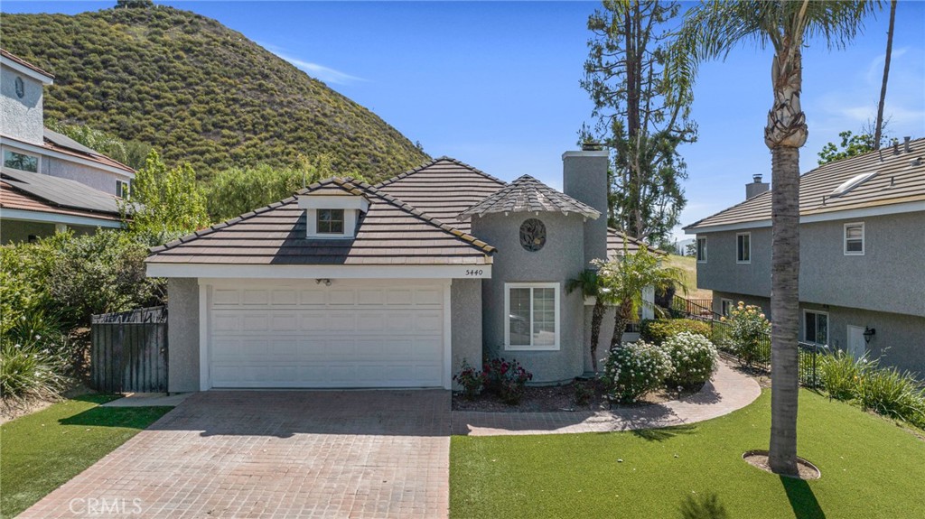 5440 Forest Cove Lane