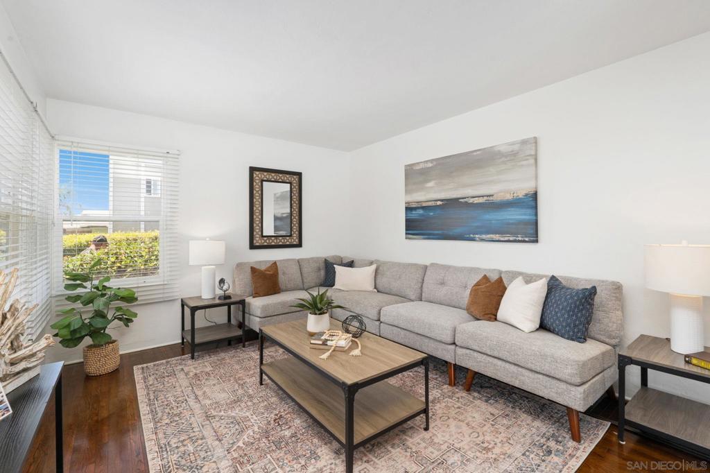 3626 32 Highland Ave.