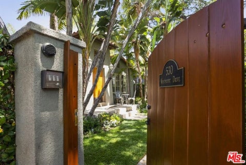 Photo of 530 Westmount Drive, West Hollywood, CA 90048 (MLS # 26844051)