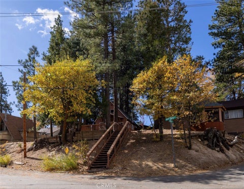 Photo of 2242 Deep Creek Drive, Arrowbear, CA 92382 (MLS # DW26200730)