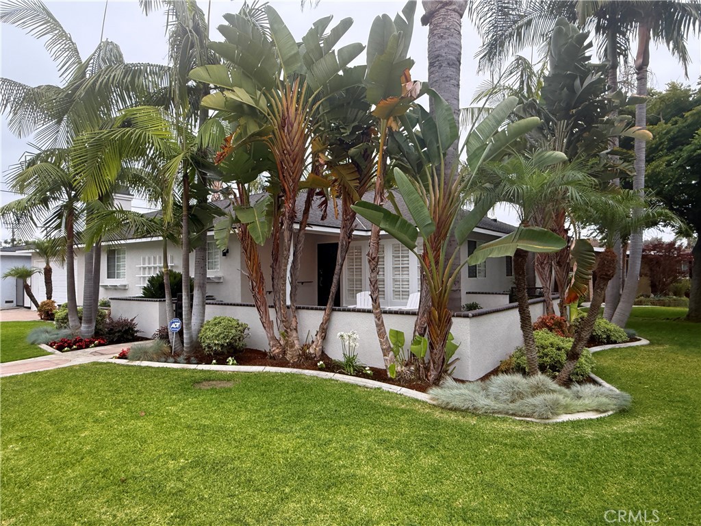 5832 E. Conant St.
