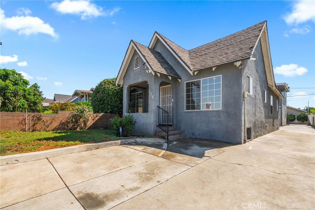536 S Sadler