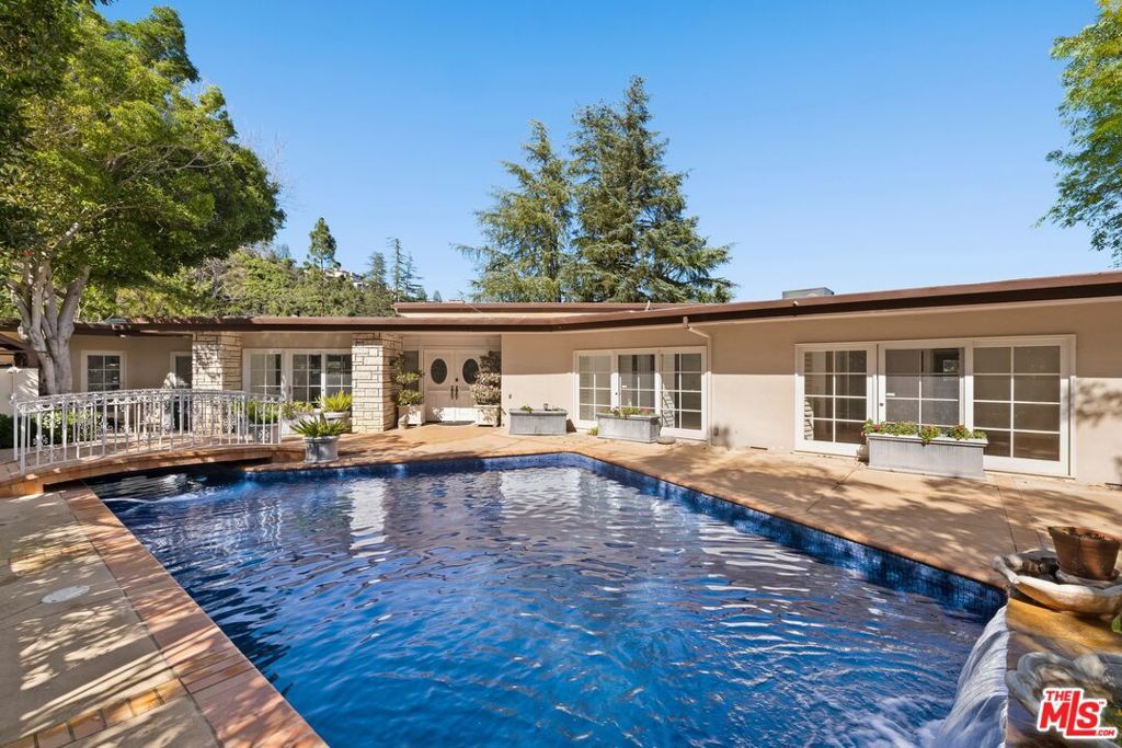 Photo of 1743 Stone Canyon Road, Los Angeles, CA 90077 (MLS # 26654159)