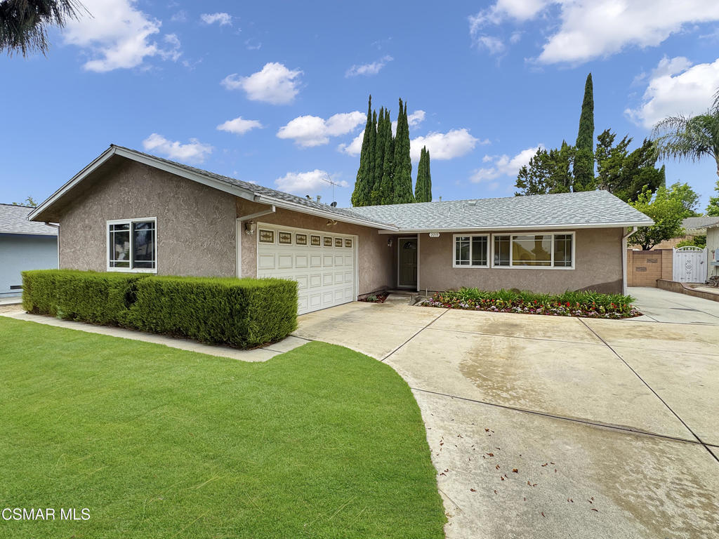 2233 Sequoia Avenue