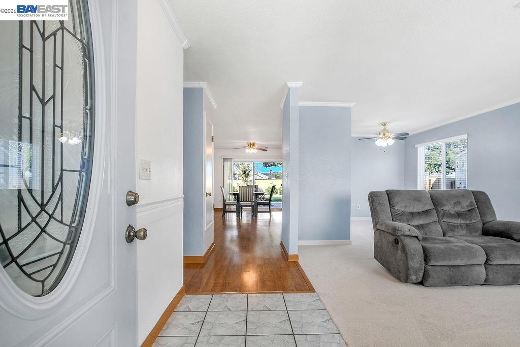 1972 Carnation Cir