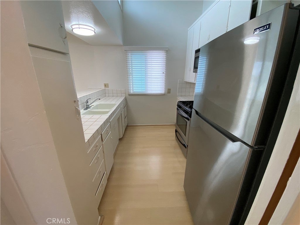 1733 W Balboa Boulevard, Newport Beach CA 92663 - Photo 18