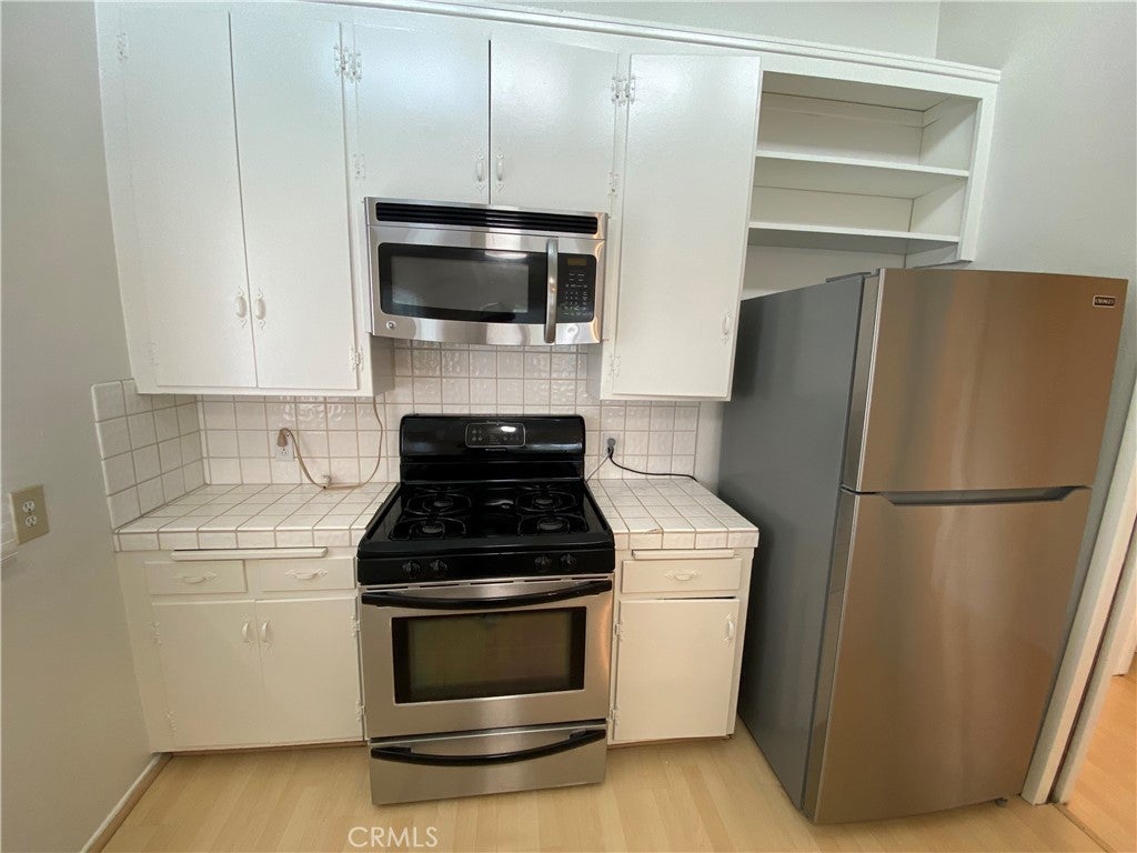 1733 W Balboa Boulevard, Newport Beach CA 92663 - Photo 20