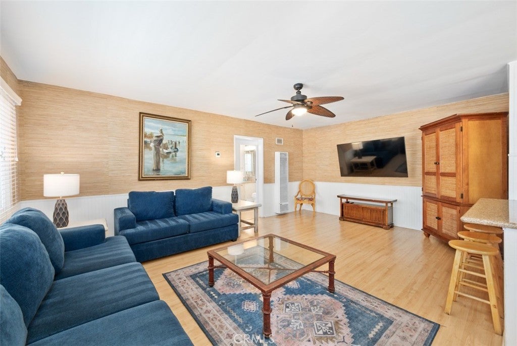 1733 W Balboa Boulevard 1733 W Balboa Boulevard