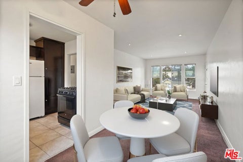Photo of 11810 Felton Avenue #4, Hawthorne, CA 90250 (MLS # 26992723)