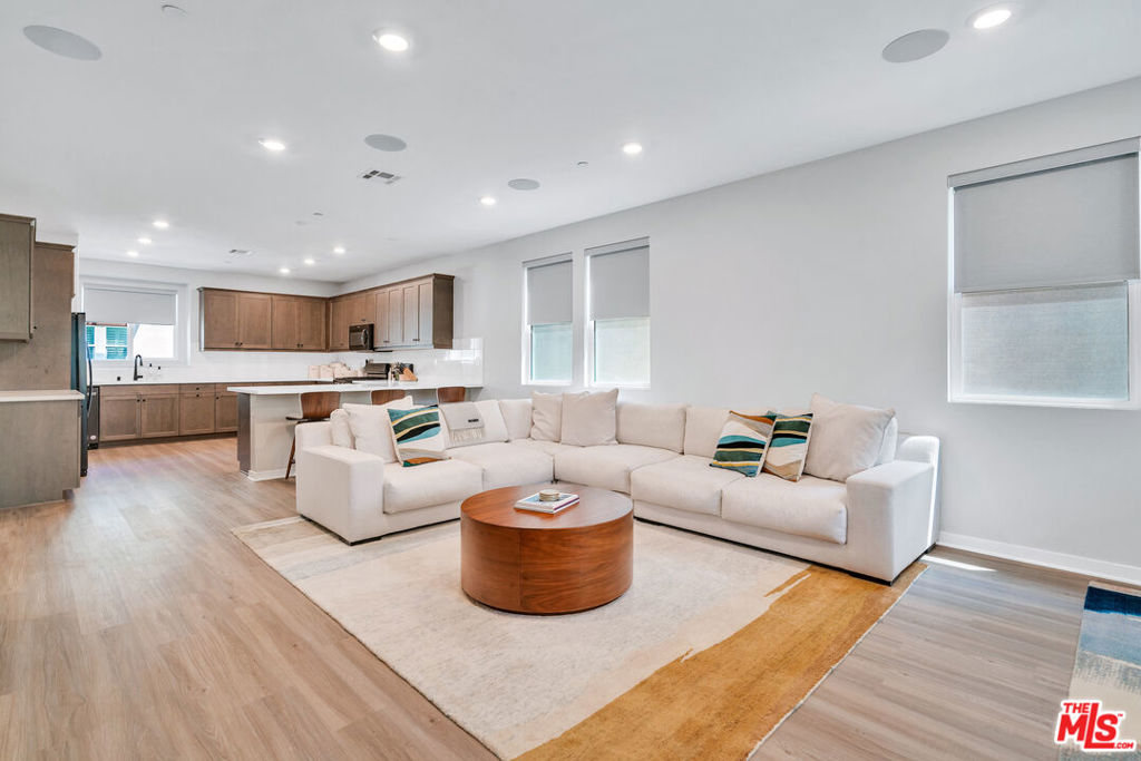 515 Daniel Freeman Circle