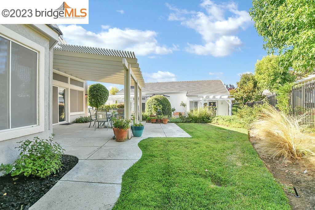 SUMMERSET 1 - Residential