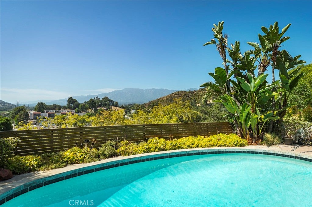 2770 Mira Vista Drive
