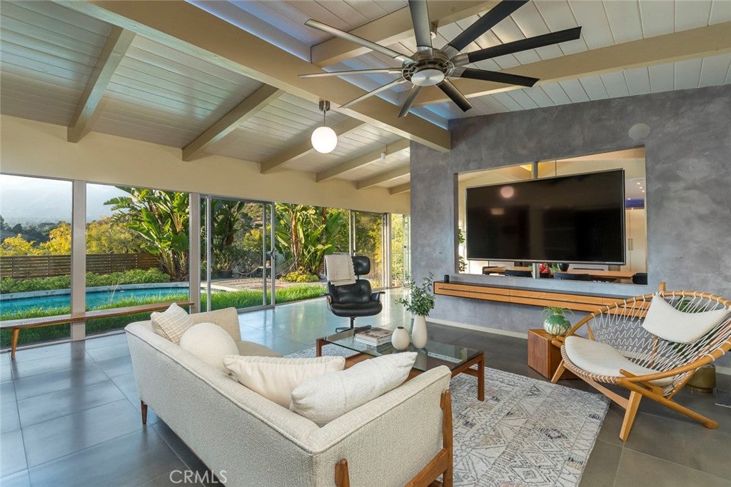 2770 Mira Vista Drive