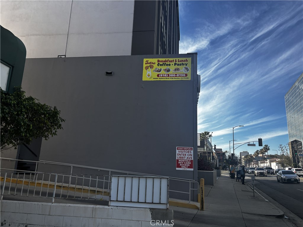 16260 Ventura Boulevard 130