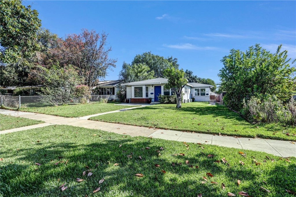 320 S Cordova
