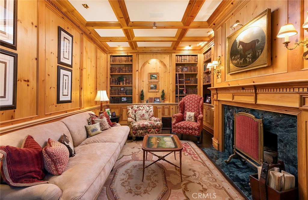 Spyglass Hill (SPYH) - Residential