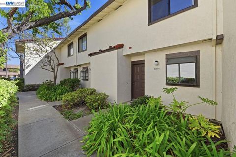 Photo of 6369 Joaquin Murieta Ave Ave #D, Newark, CA 94560 (MLS # 41128503)