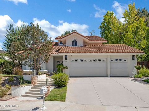 Photo of 780 Covewood Street, Oak Park, CA 91377 (MLS # 225004557)