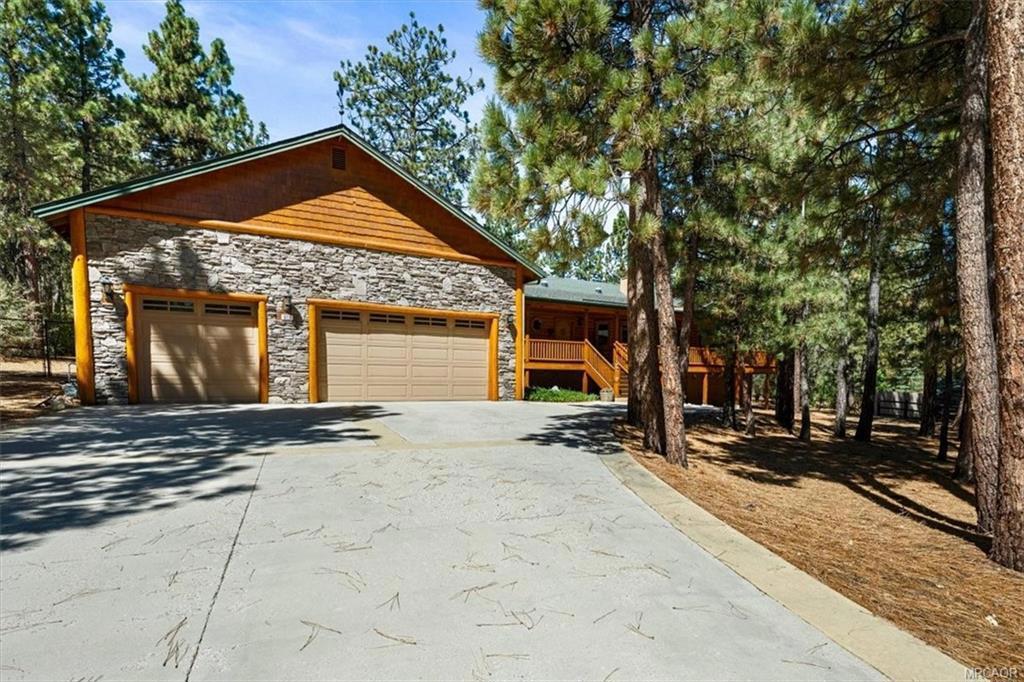 613 Cedar Glen Drive