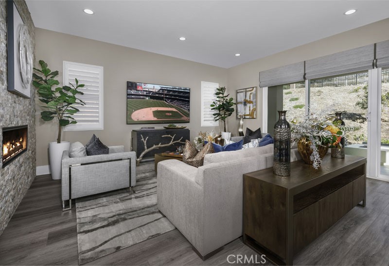 6540 Canyon Oaks Drive