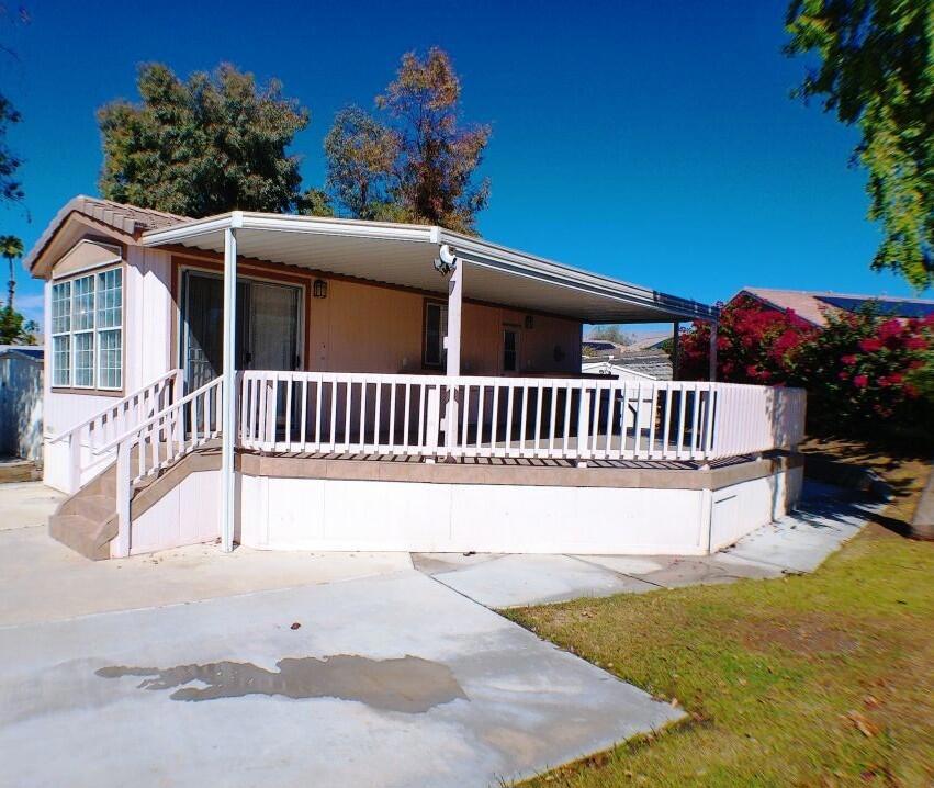 84136 Avenue 44, 61 #61