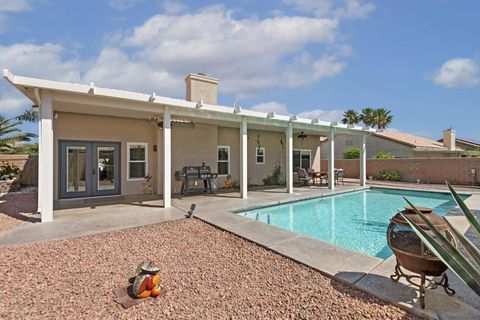 Photo of 69547 Northhampton Avenue, Cathedral City, CA 92234 (MLS # 219145775DA)