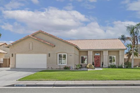 Photo of 69547 Northhampton Avenue, Cathedral City, CA 92234 (MLS # 219145775DA)