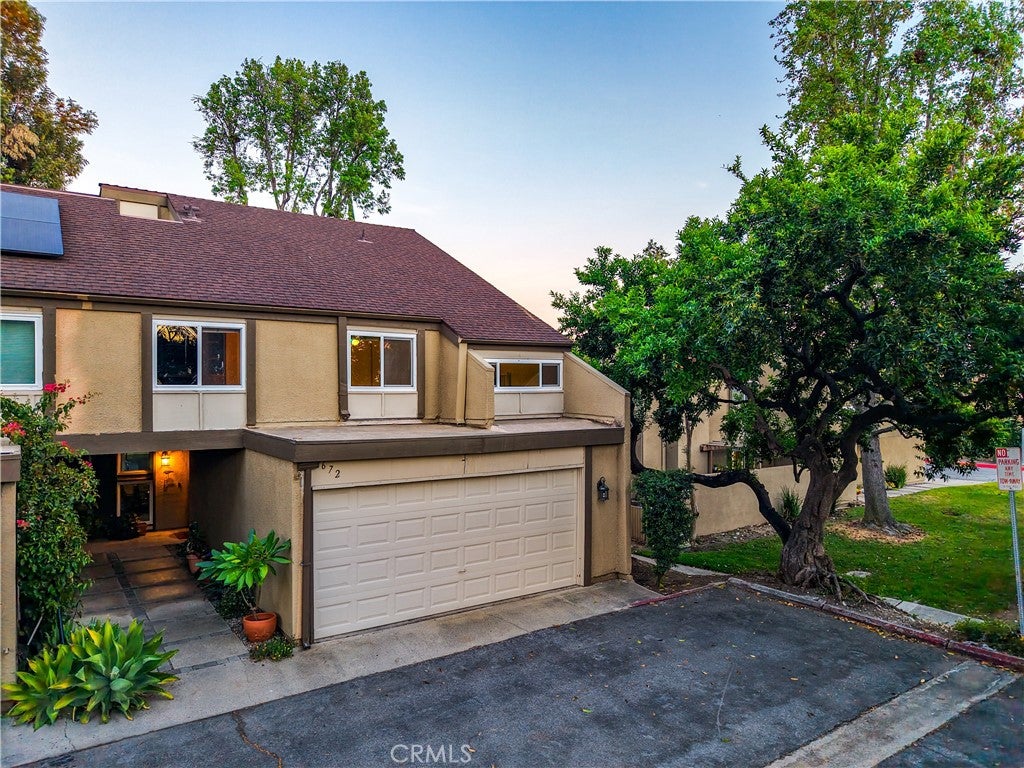 672 Greendale Lane