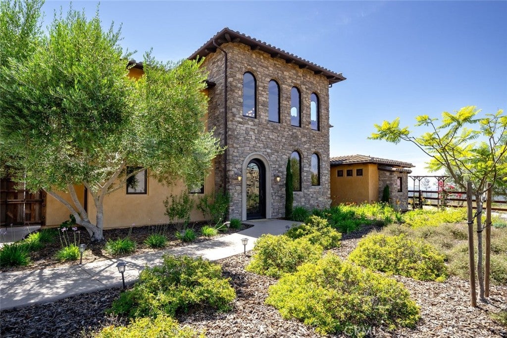 3515 Camino Purisima