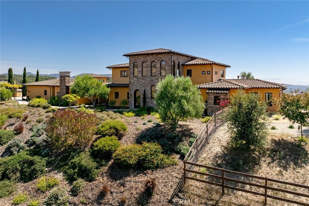 3515 Camino Purisima