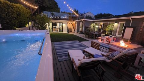 Photo of 13133 Dewey Street, Los Angeles, CA 90066 (MLS # 26827421)