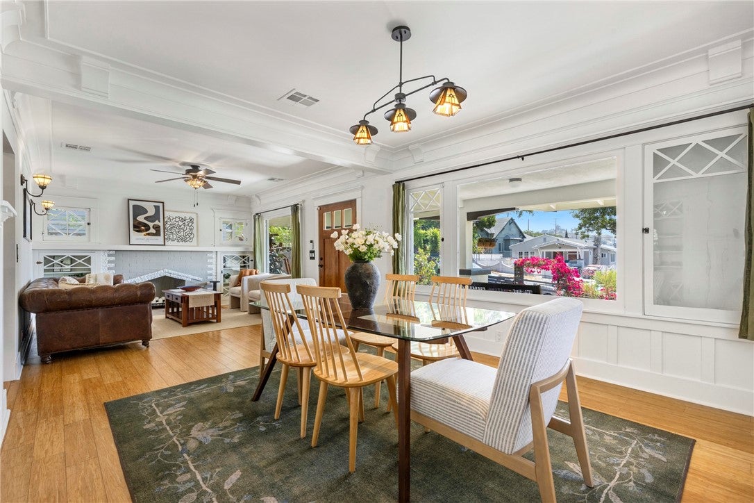 2923 Jeffries